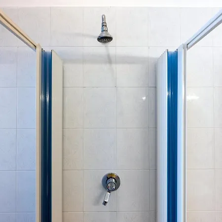 Nel Blu De Pinto Di Blu * Pulsano